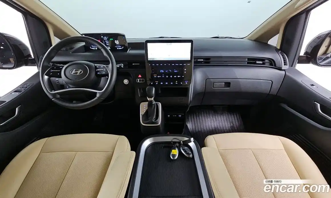 Hyundai Staria 2025 3.5 автомат (гидро), фото 7