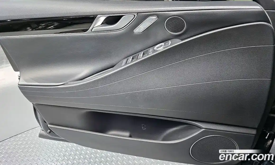 Genesis G80 2023 3.5 гидро, фото 14