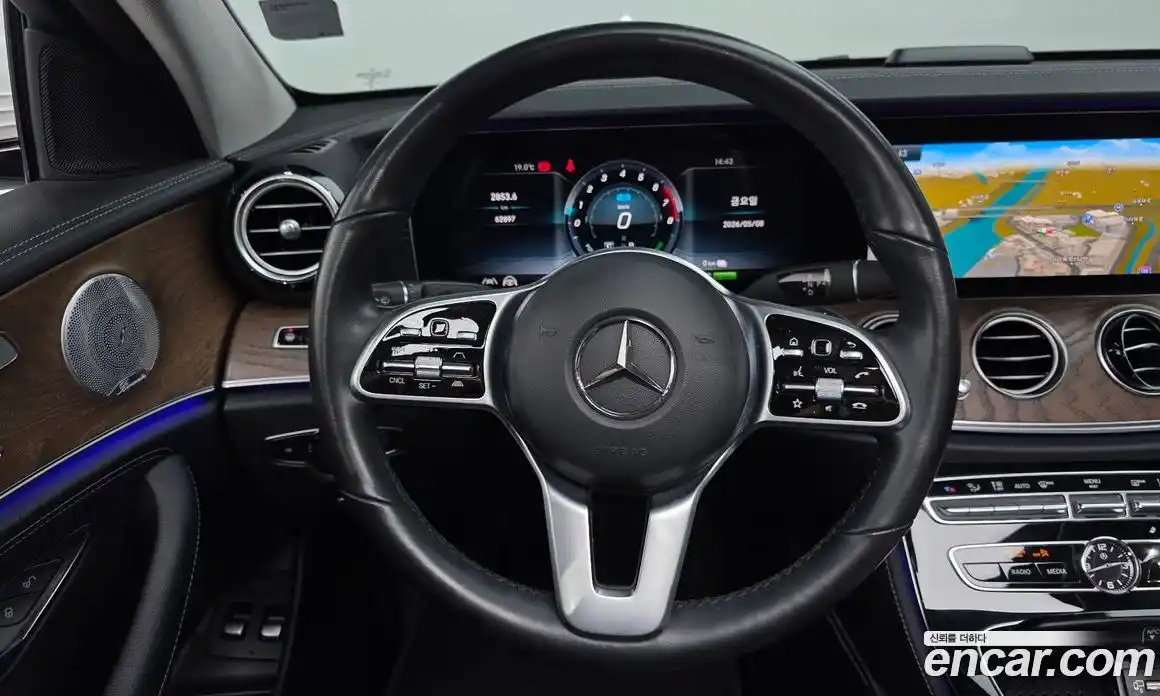 Mercedes-Benz E-Class 2020 2.0 гидро, фото 21