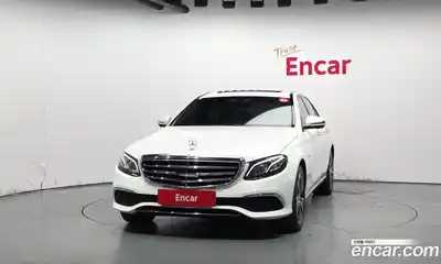 Mercedes-Benz E-Class 2020 2.0 гидро, миниатюра 3