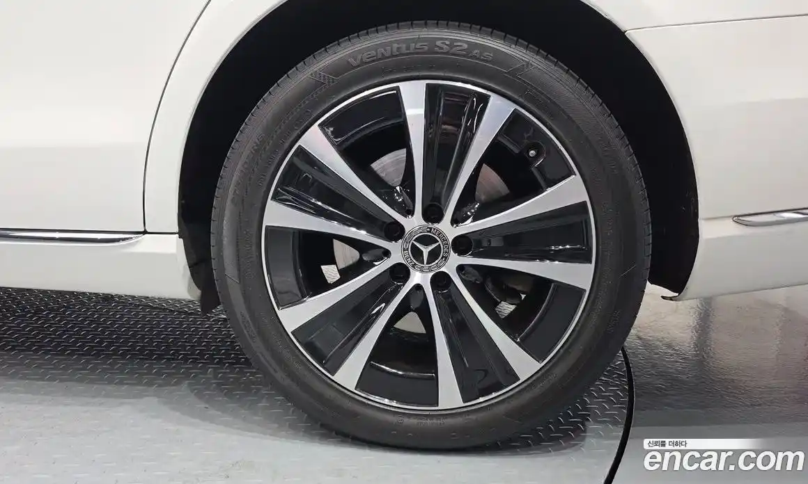 Mercedes-Benz E-Class 2020 2.0 гидро, фото 7