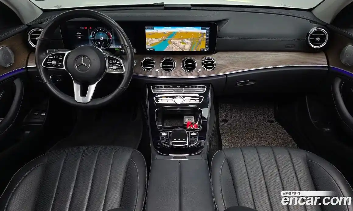 Mercedes-Benz E-Class 2020 2.0 гидро, фото 10