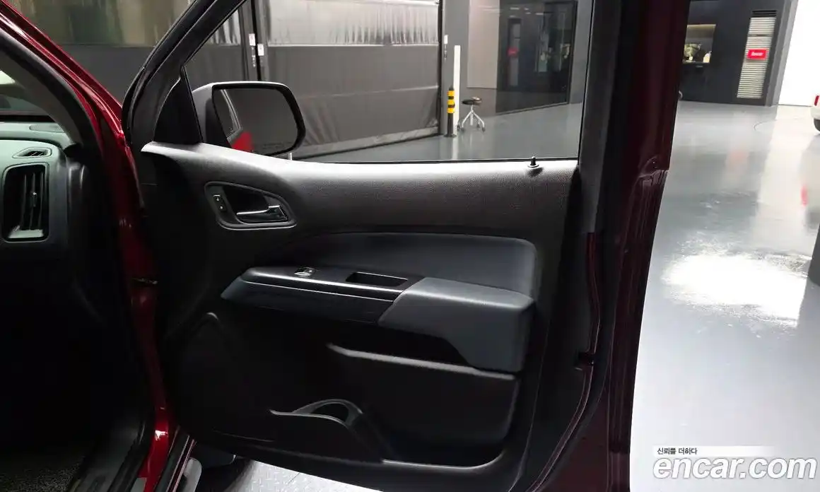 Chevrolet Colorado 2020 3.6 автомат (гидро), фото 14