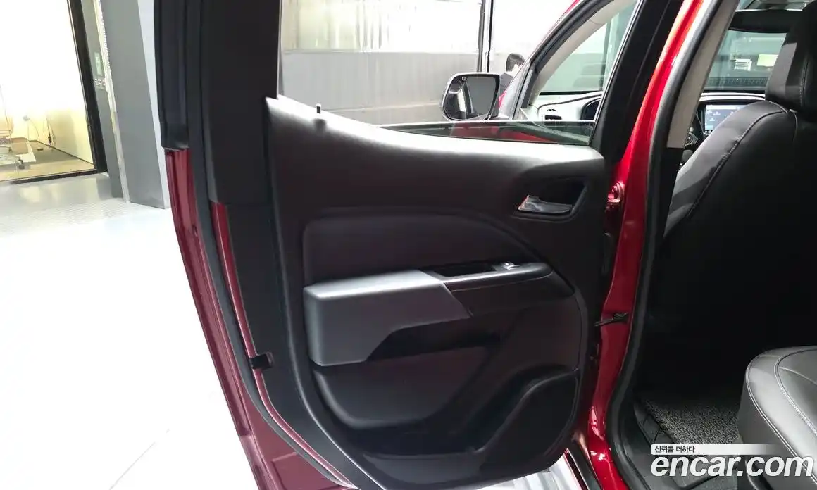 Chevrolet Colorado 2020 3.6 автомат (гидро), фото 15