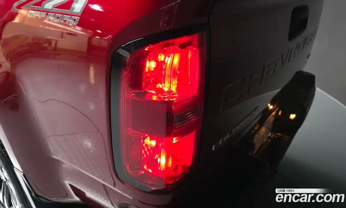 Chevrolet Colorado 2020 3.6 автомат (гидро), фото 9