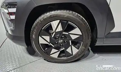 Hyundai Kona 2024 1.6 автомат (гидро), миниатюра 5