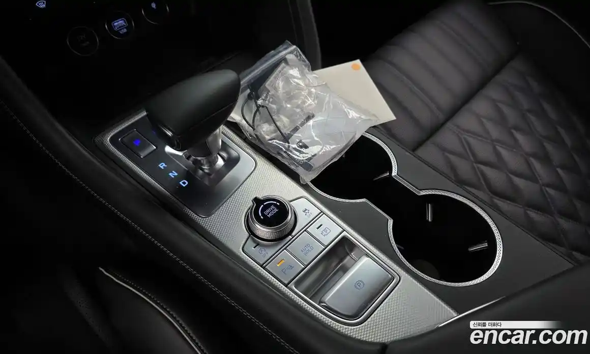 Genesis G70 2024 2.5 автомат (гидро), фото 12