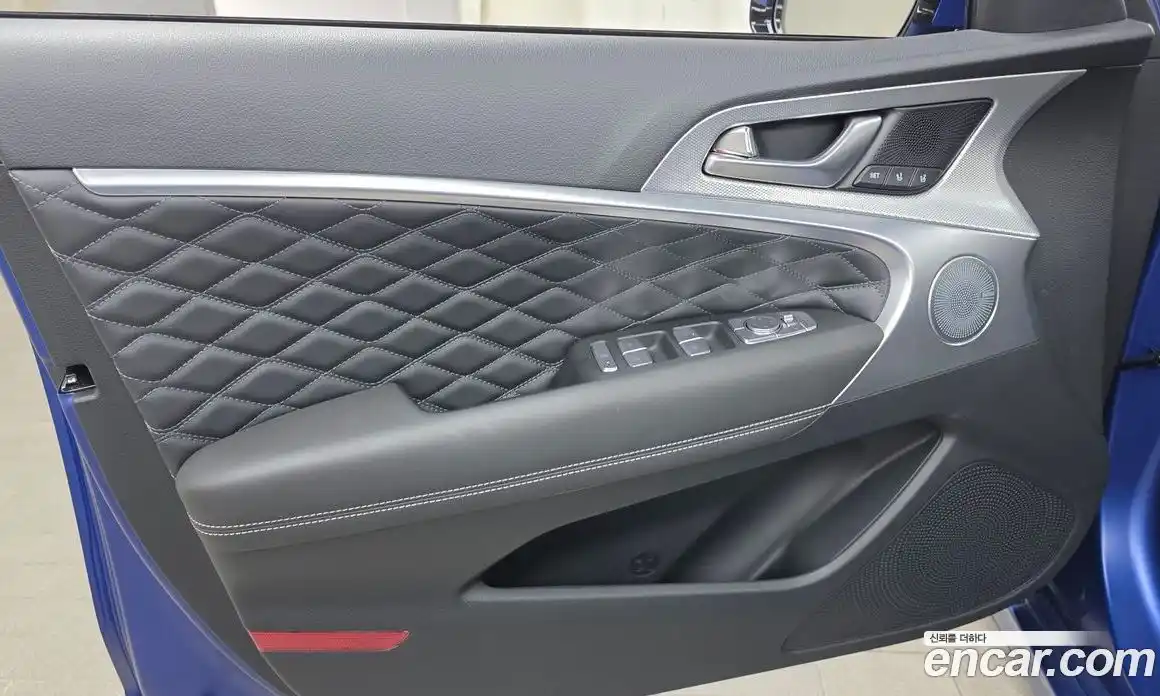 Genesis G70 2024 2.5 автомат (гидро), фото 14