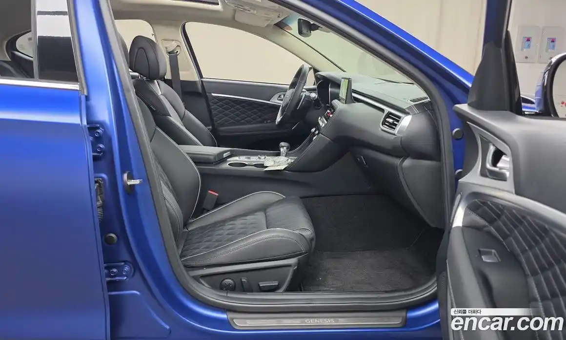Genesis G70 2024 2.5 автомат (гидро), фото 17