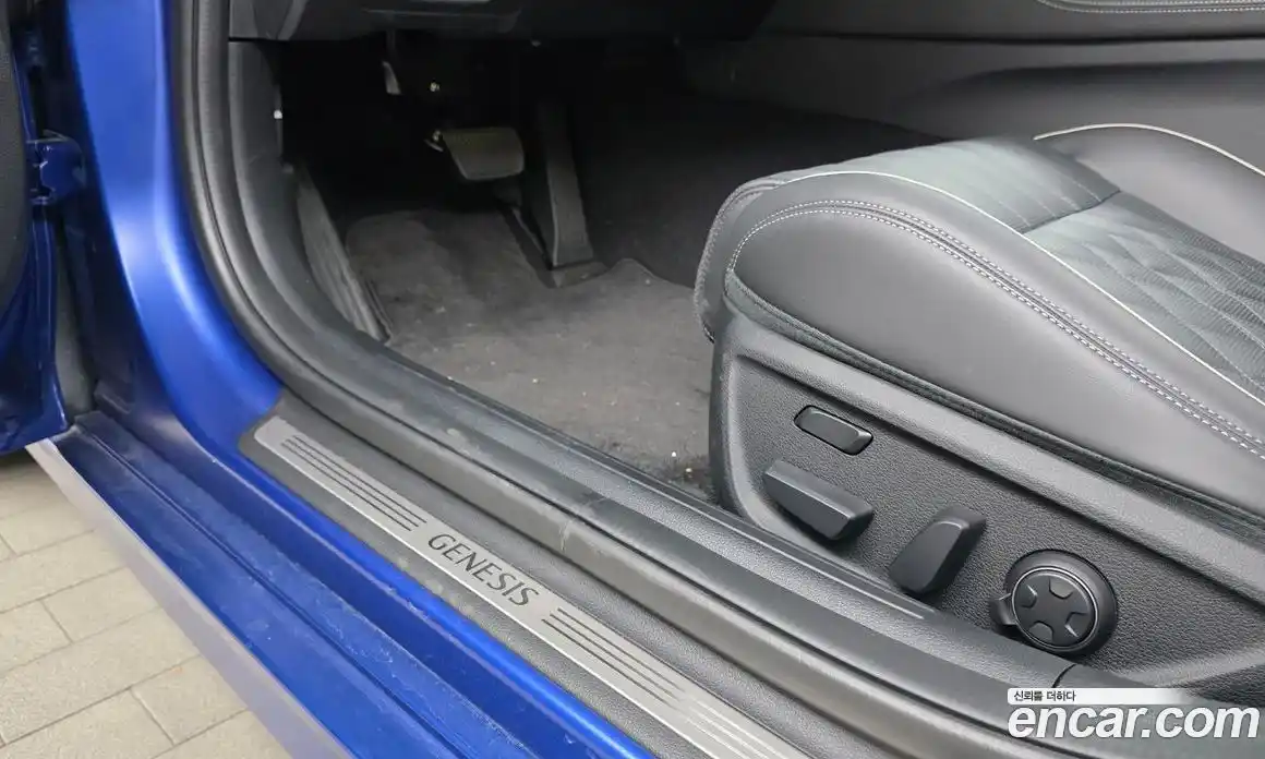 Genesis G70 2024 2.5 автомат (гидро), фото 29