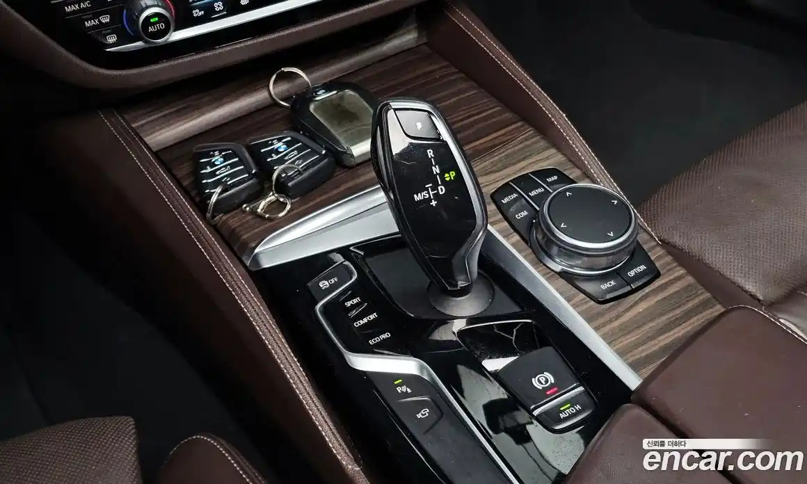 BMW 5 серия 2017 2.0 автомат (гидро), фото 12