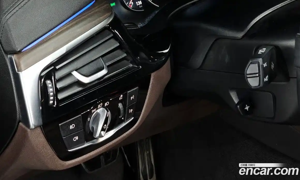 BMW 5 серия 2017 2.0 автомат (гидро), фото 20