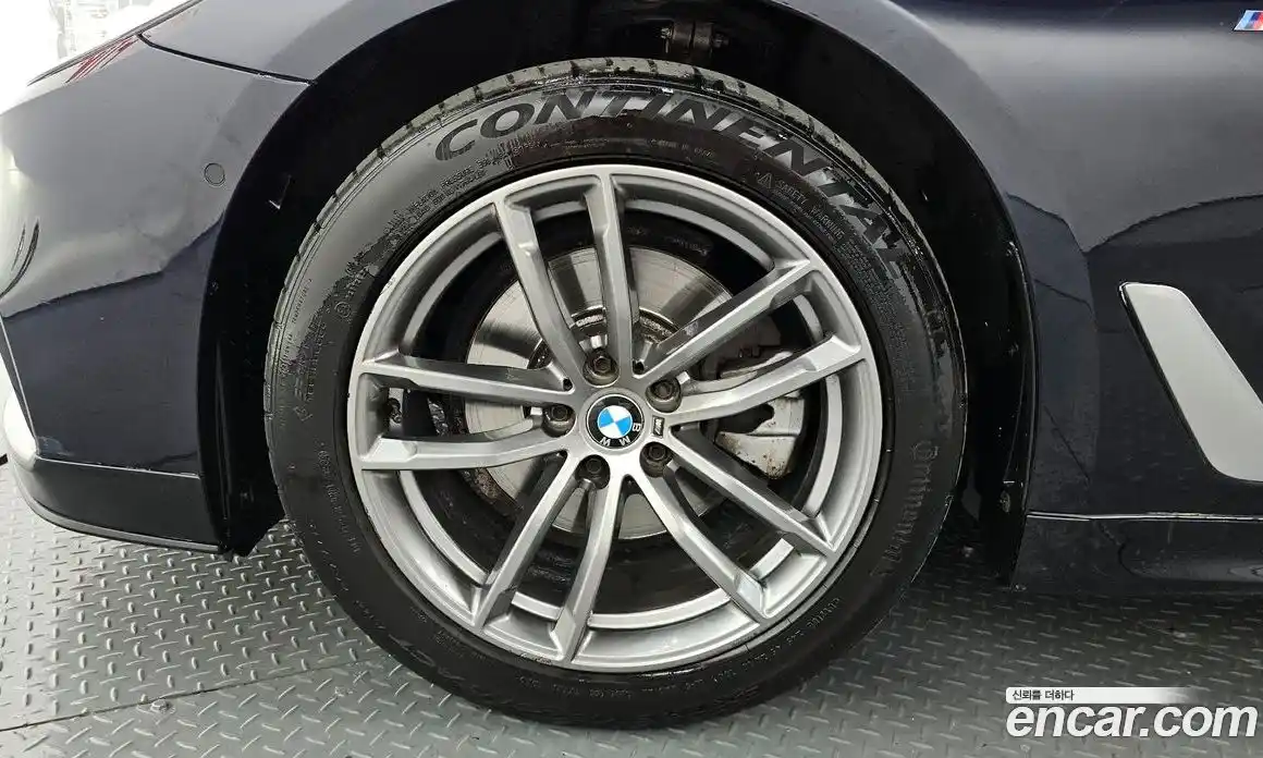 BMW 5 серия 2017 2.0 автомат (гидро), фото 5