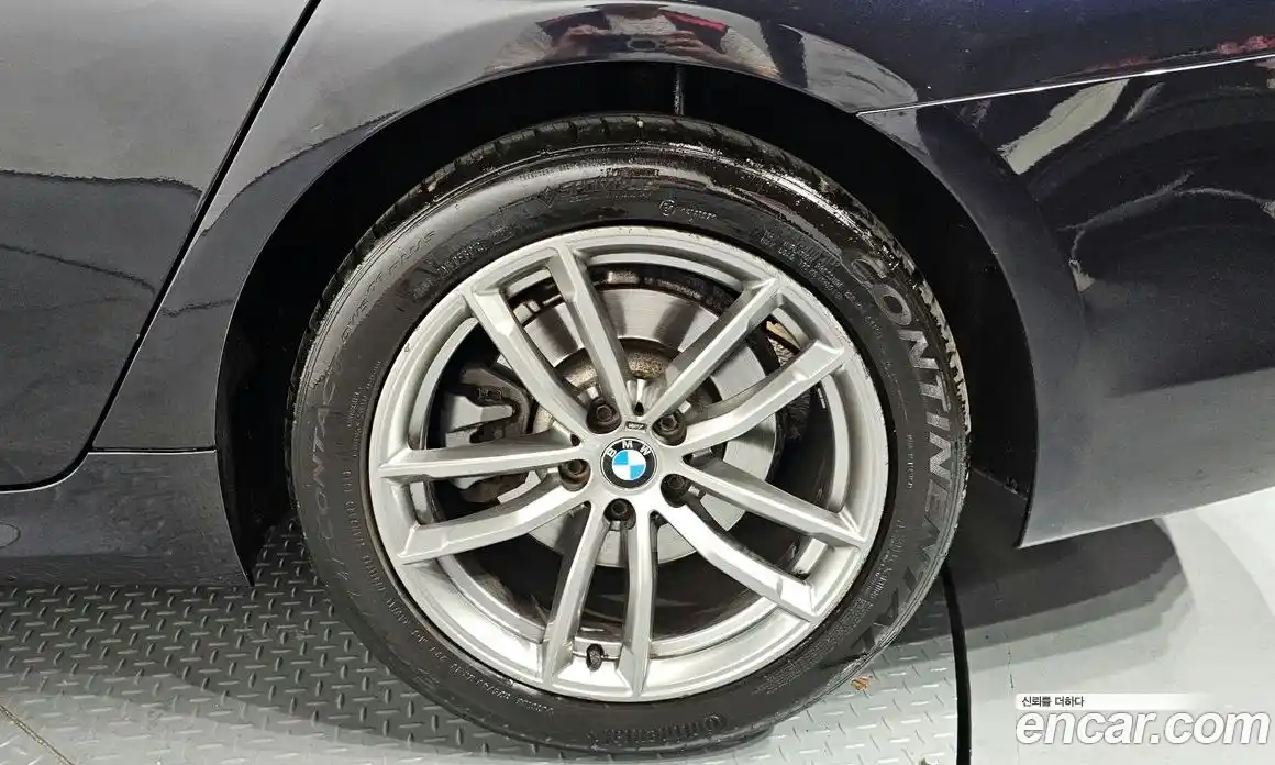 BMW 5 серия 2017 2.0 автомат (гидро), фото 7