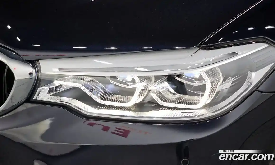 BMW 5 серия 2017 2.0 автомат (гидро), фото 8