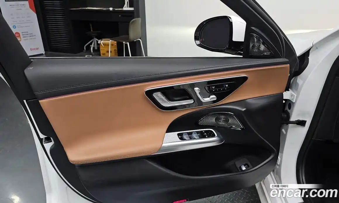 Mercedes-Benz E-Class 2025 2.0 гидро, фото 28