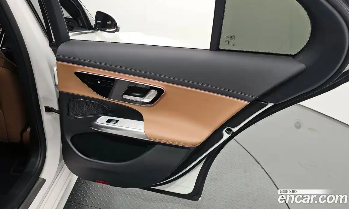 Mercedes-Benz E-Class 2025 2.0 гидро, фото 30