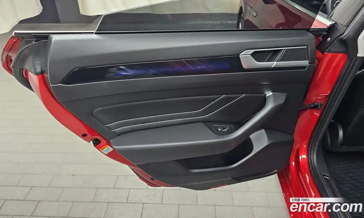 Volkswagen Arteon 2022 2.0 автомат (гидро), фото 15
