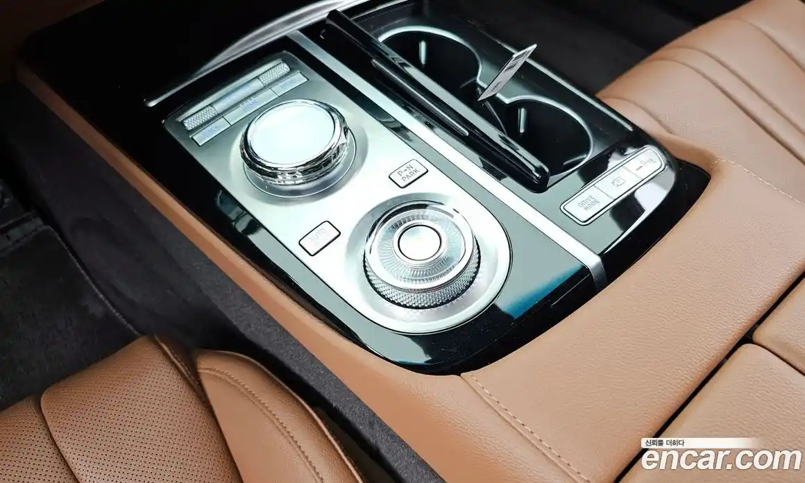 Genesis G80 2023 2.5 автомат (гидро), фото 9