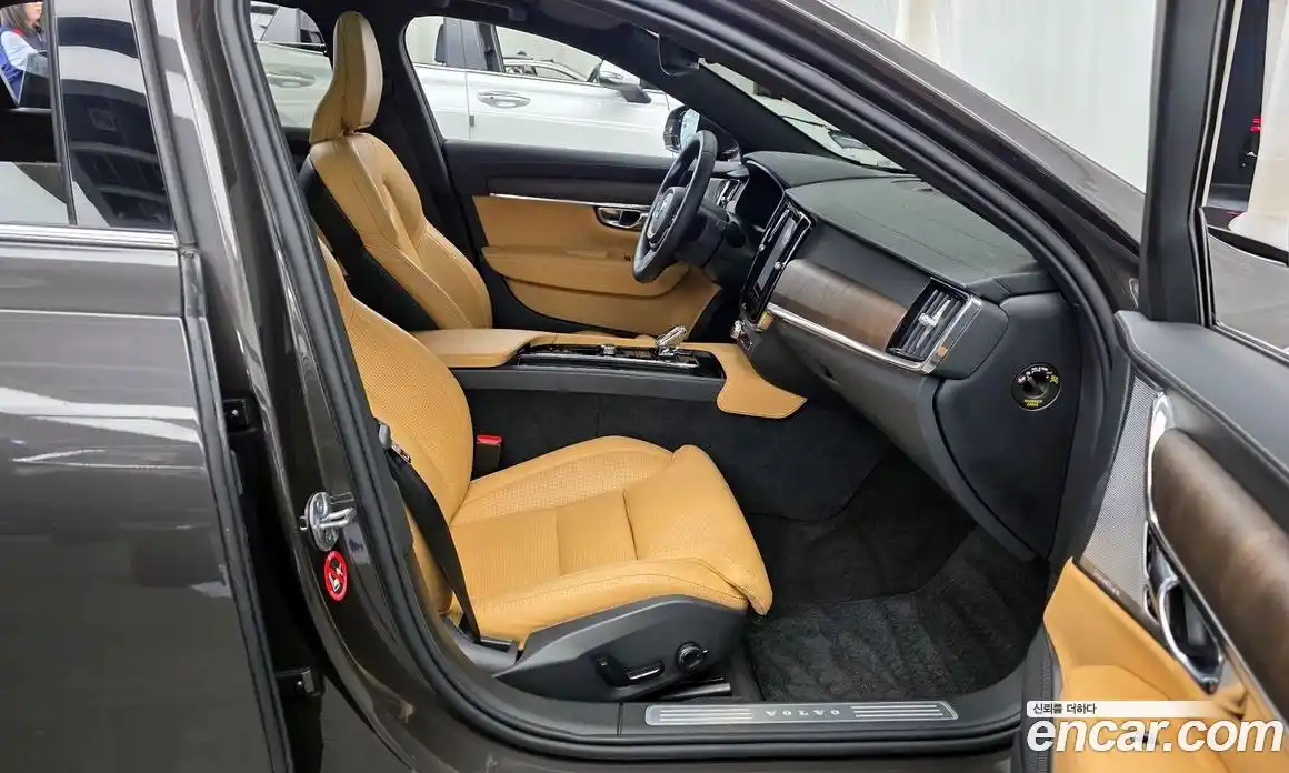 Volvo S90 2022 2.0 автомат (гидро), фото 17