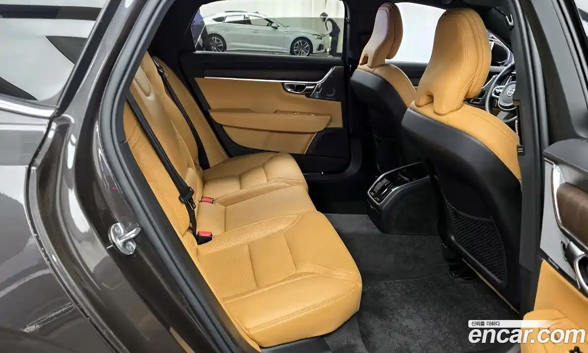 Volvo S90 2022 2.0 автомат (гидро), фото 18