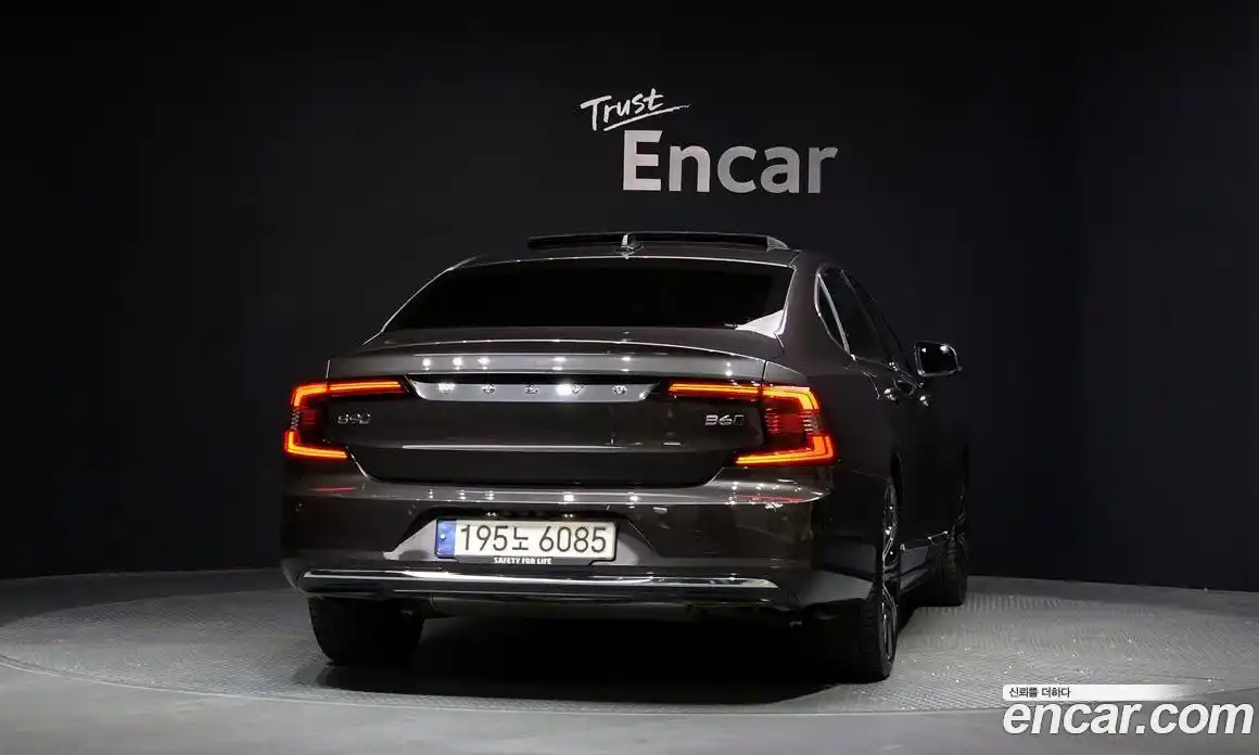 Volvo S90 2022 2.0 автомат (гидро), фото 4