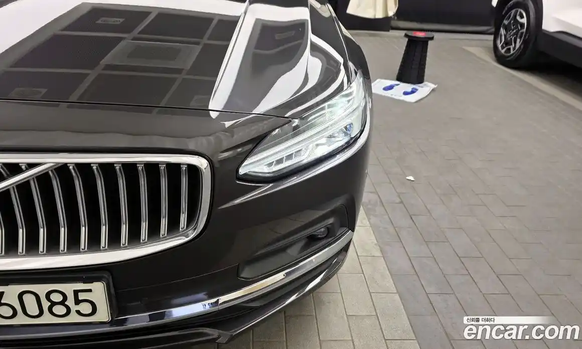 Volvo S90 2022 2.0 автомат (гидро), фото 8