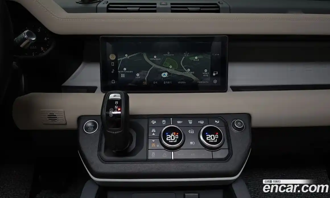 Land Rover Defender 2021 3.0 автомат (гидро), фото 20