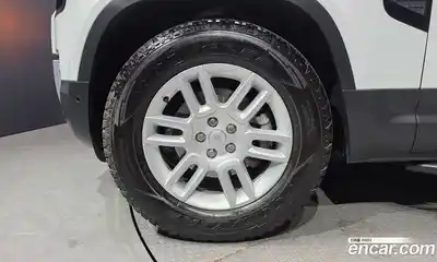 Land Rover Defender 2021 3.0 автомат (гидро), миниатюра 5