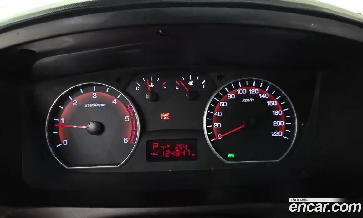 SsangYong Korando 2012 2.0 автомат (гидро), фото 11