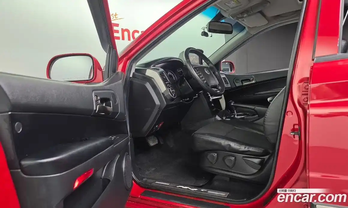 SsangYong Korando 2012 2.0 автомат (гидро), фото 17