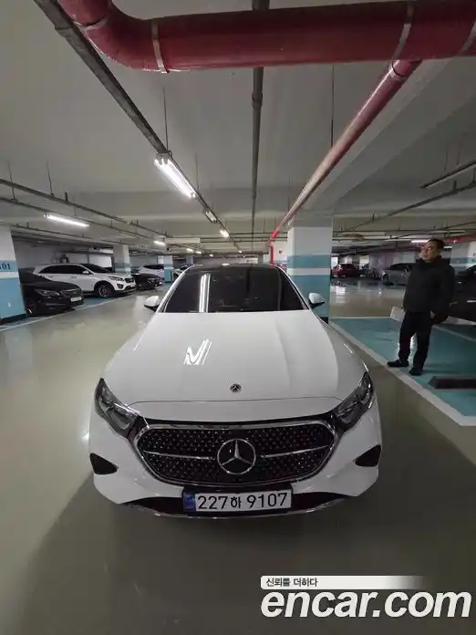 Mercedes-Benz E-Class 2025 2.0 гидро, фото 13