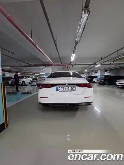 Mercedes-Benz E-Class 2025 2.0 гидро, миниатюра 10