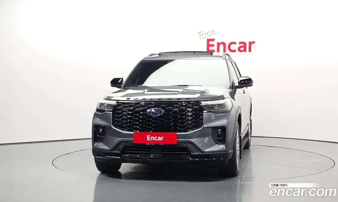 Ford Explorer 2024 2.3 автомат (гидро), фото 3