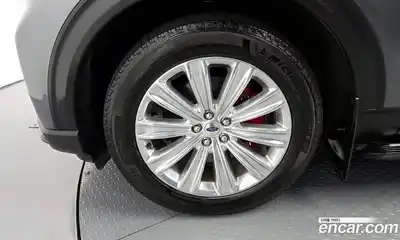 Ford Explorer 2024 2.3 автомат (гидро), миниатюра 5