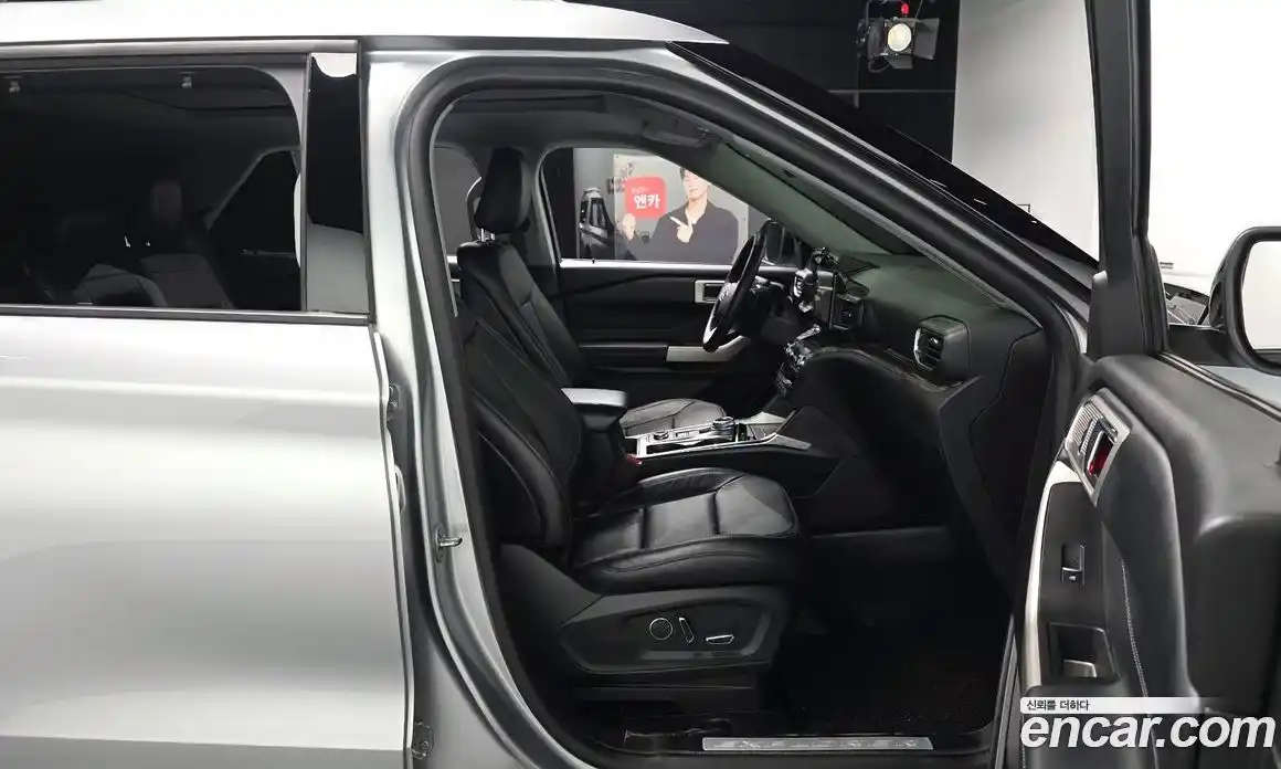 Ford Explorer 2020 2.3 автомат (гидро), фото 15