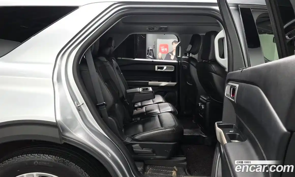 Ford Explorer 2020 2.3 автомат (гидро), фото 16