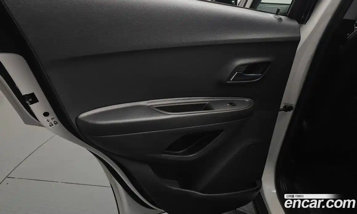 Chevrolet Trax 2021 1.4 гидро, фото 14