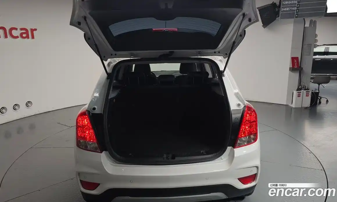 Chevrolet Trax 2021 1.4 гидро, фото 25