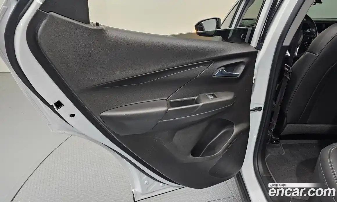 Chevrolet Bolt EV 2022 0.2 гидро, фото 15