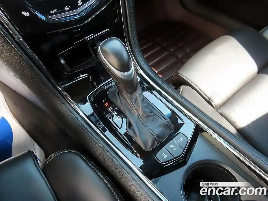 Cadillac ATS 2017 2.0 гидро, фото 10