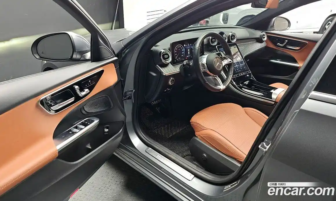 Mercedes-Benz C-Class 2022 2.0 гидро, фото 12 Mercedes-Benz C-Class 2022 2.0 гидро, фото 12