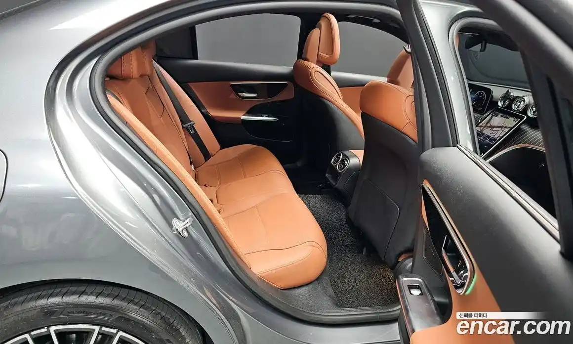 Mercedes-Benz C-Class 2022 2.0 гидро, фото 16 Mercedes-Benz C-Class 2022 2.0 гидро, фото 16