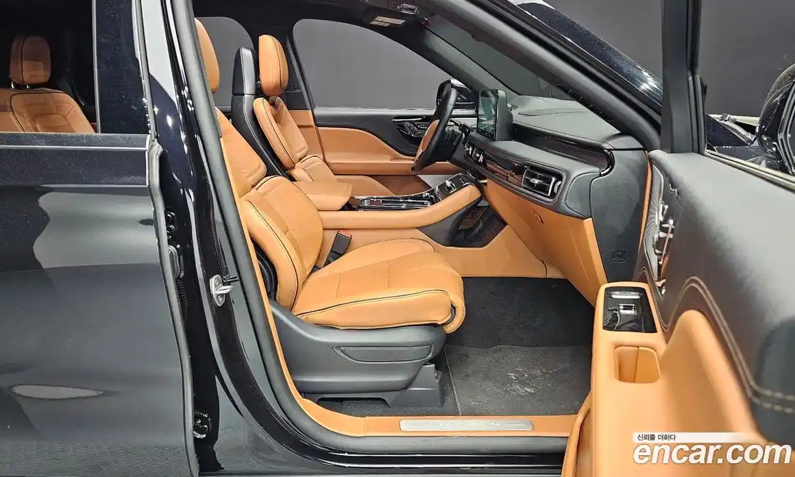 Lincoln Aviator 2025 3.0 гидро, фото 17