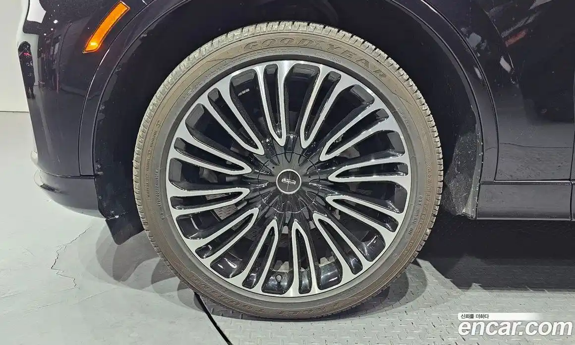 Lincoln Aviator 2025 3.0 гидро, фото 5
