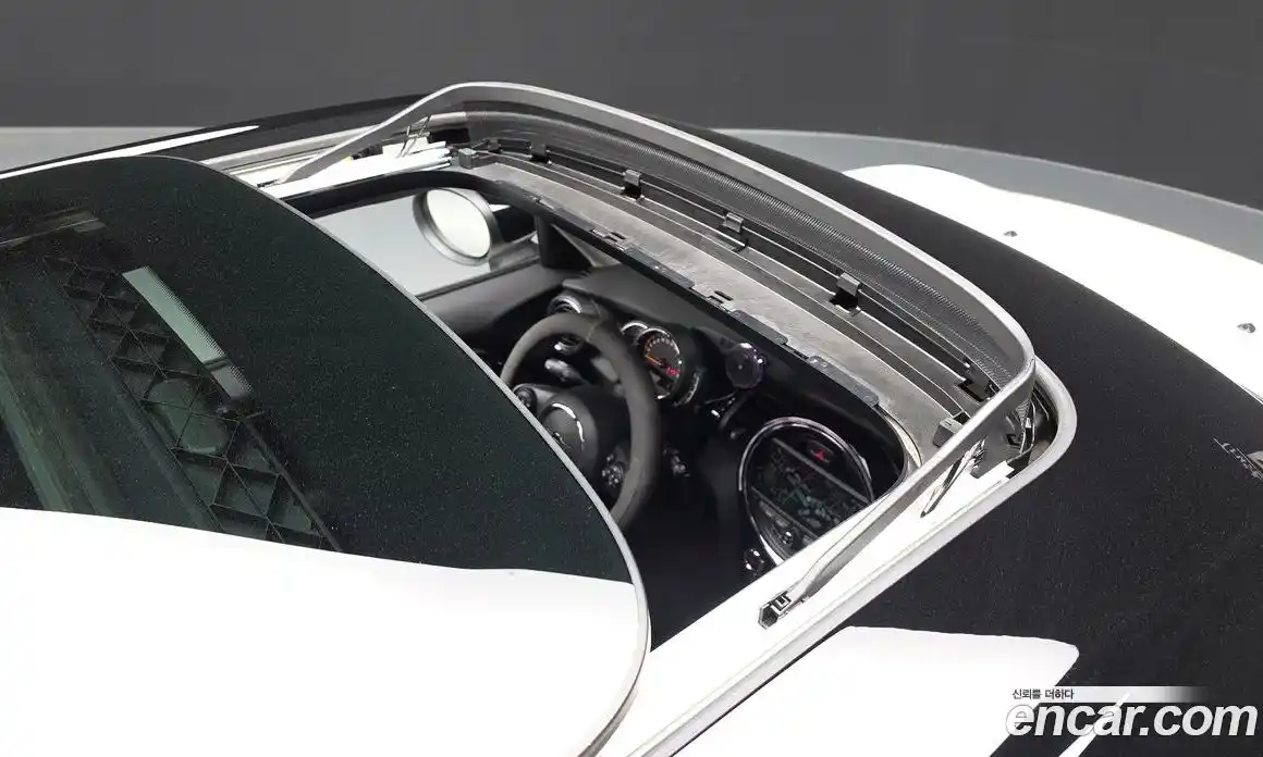 Mini Cooper 2020 1.5 автомат (гидро), фото 9