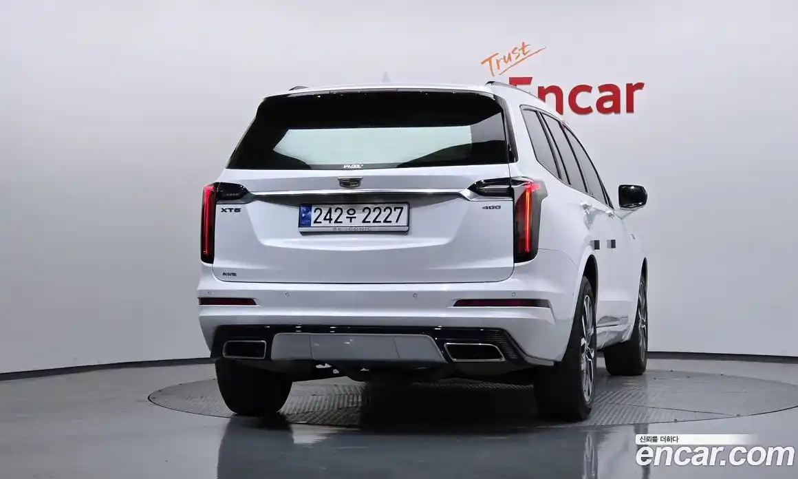 Cadillac XT6 2023 3.6 гидро, фото 4
