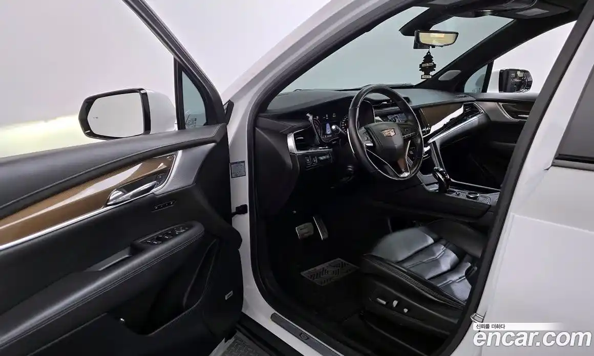 Cadillac XT6 2023 3.6 гидро, фото 10