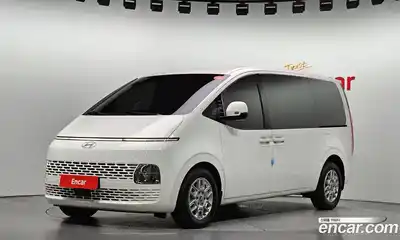 Hyundai Staria, 2025