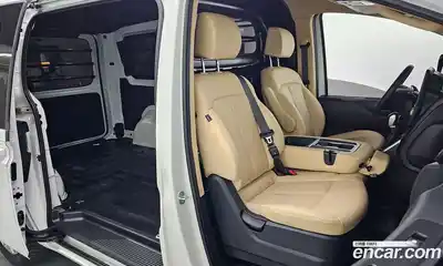 Hyundai Staria 2025 2.2 гидро, миниатюра 11